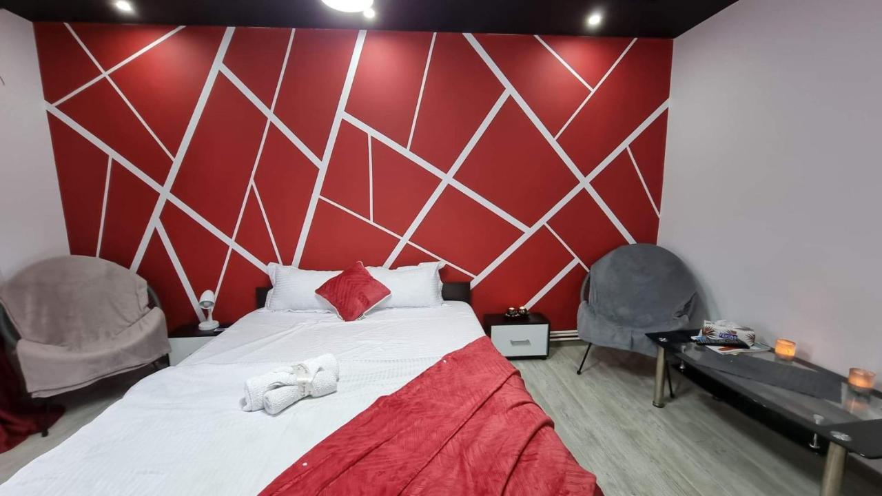 Apartament Studio Vale Hunedoara Zewnętrze zdjęcie