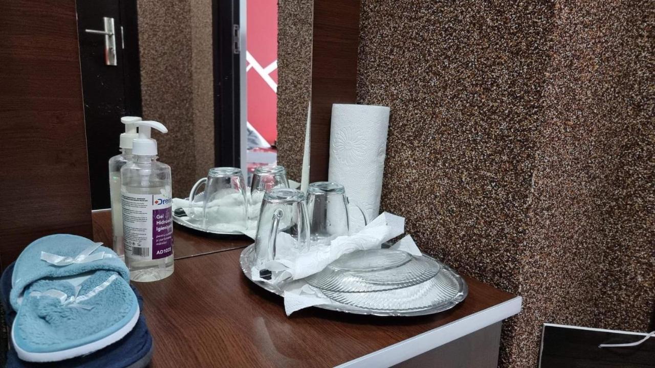 Apartament Studio Vale Hunedoara Zewnętrze zdjęcie